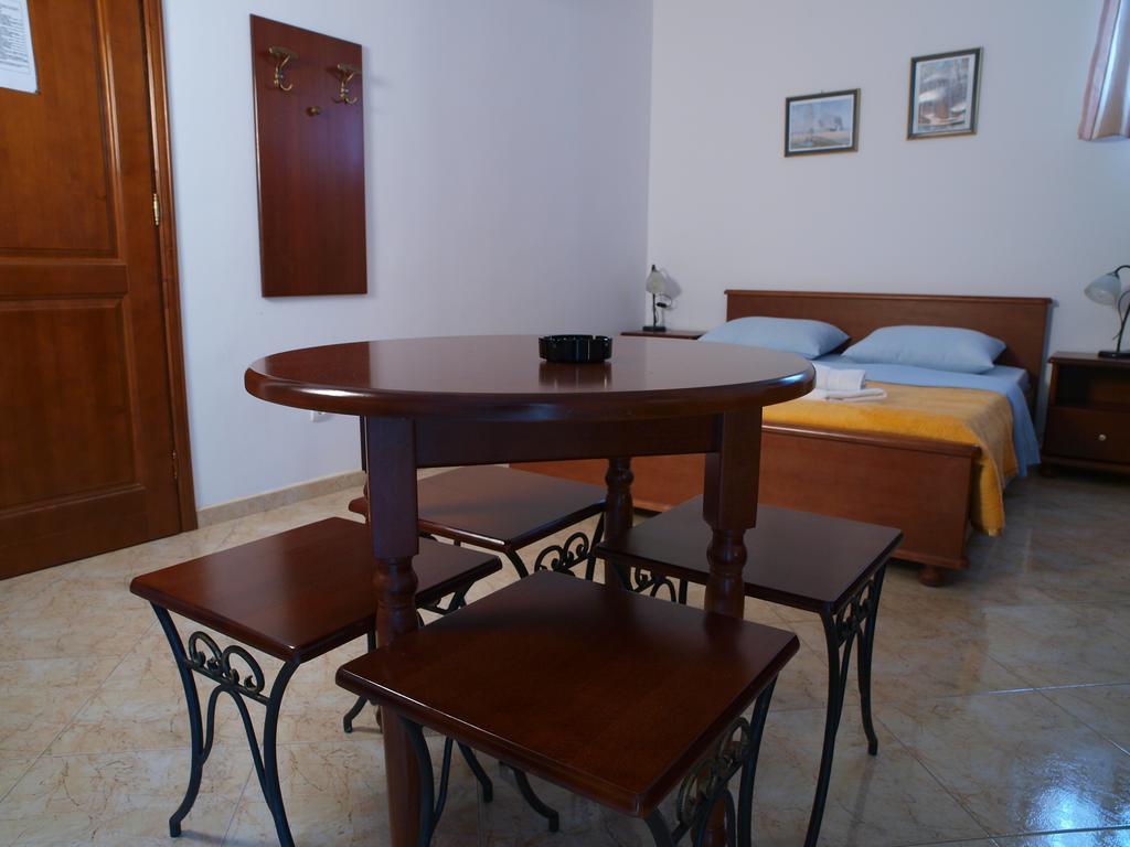 Apartments Obala Dragovic Petrovac Pokój zdjęcie