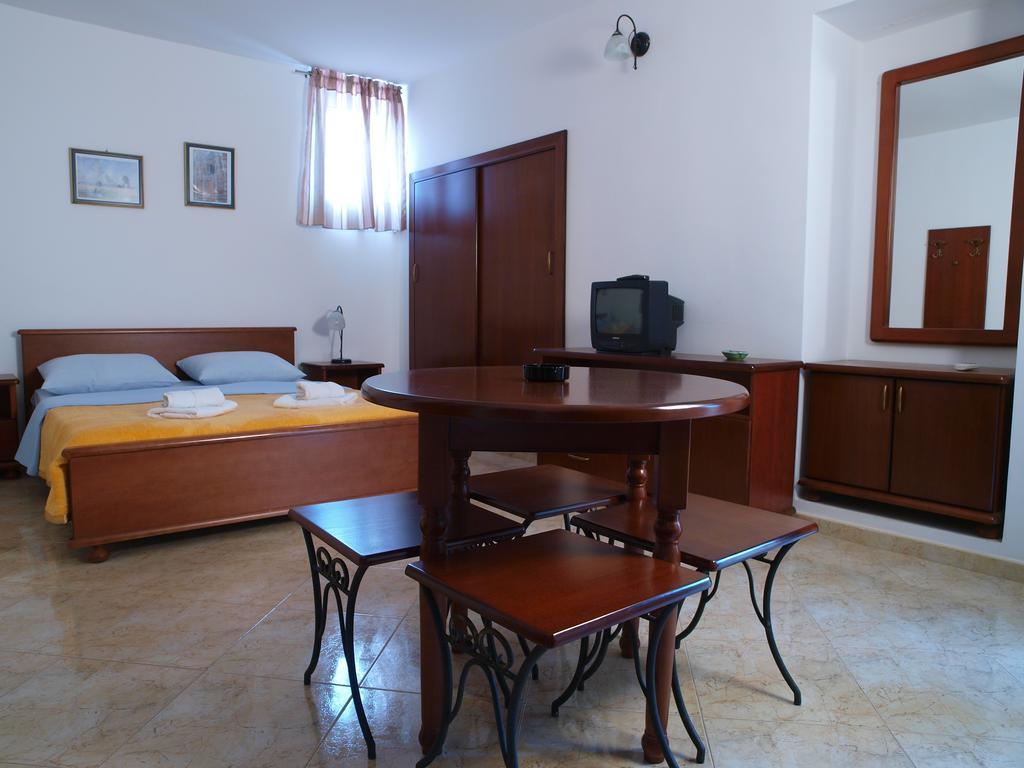 Apartments Obala Dragovic Petrovac Pokój zdjęcie