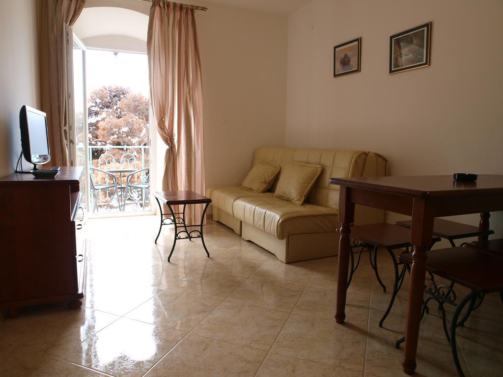 Apartments Obala Dragovic Petrovac Pokój zdjęcie