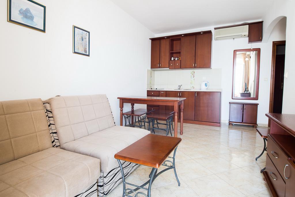 Apartments Obala Dragovic Petrovac Zewnętrze zdjęcie